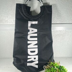 NWT Laundry Tote Bag/ Storage Black and White Foldable with Handles Laundry Bag